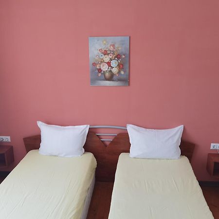 Mira Guest House 도브리니쉬트 객실 사진