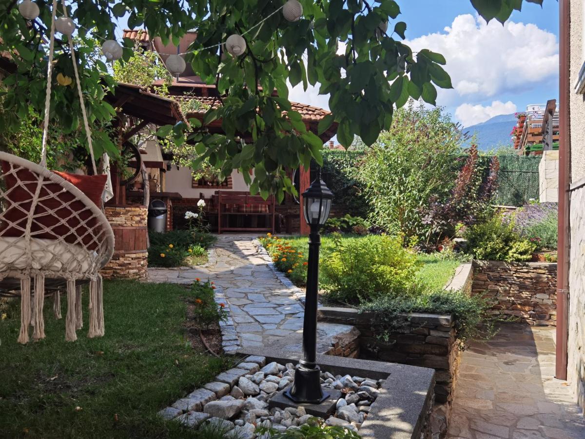 Mira Guest House 도브리니쉬트 외부 사진