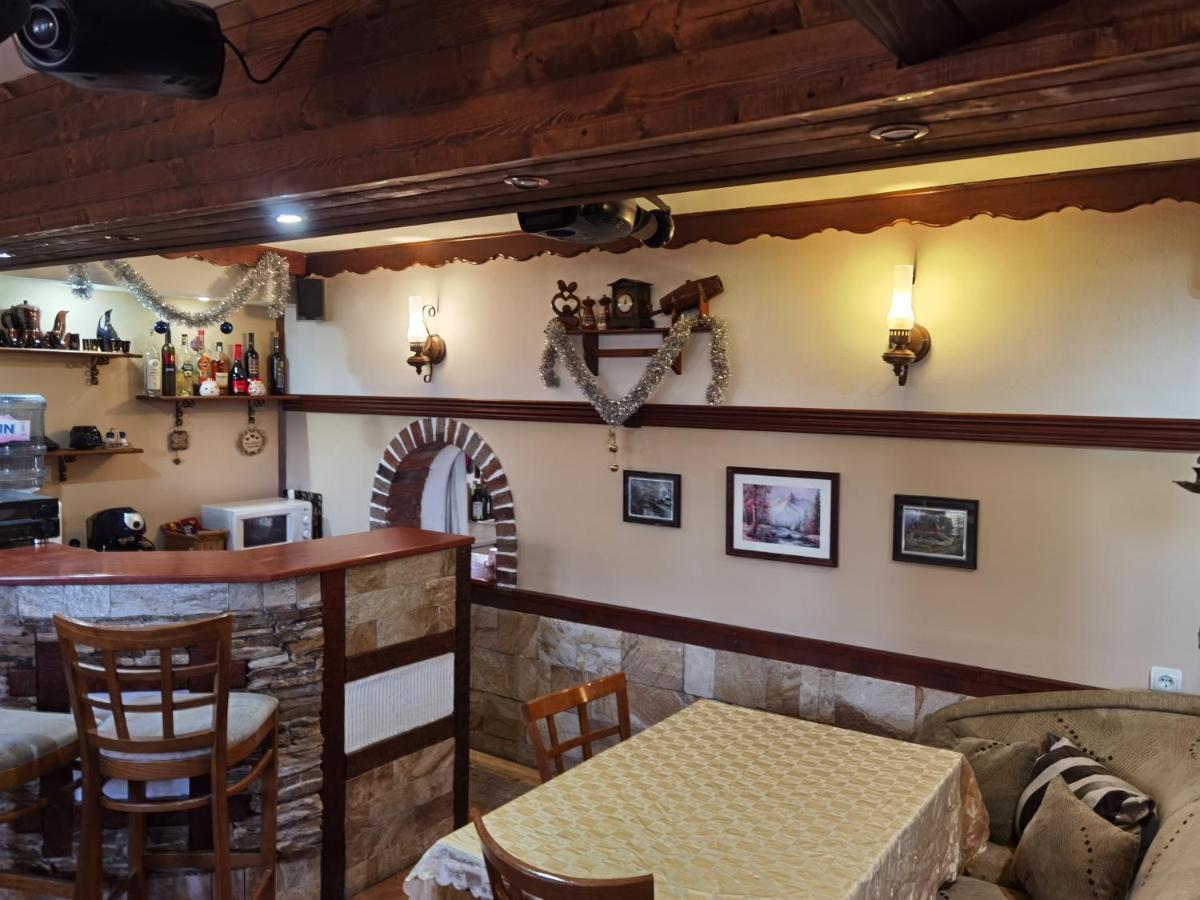 Mira Guest House 도브리니쉬트 외부 사진